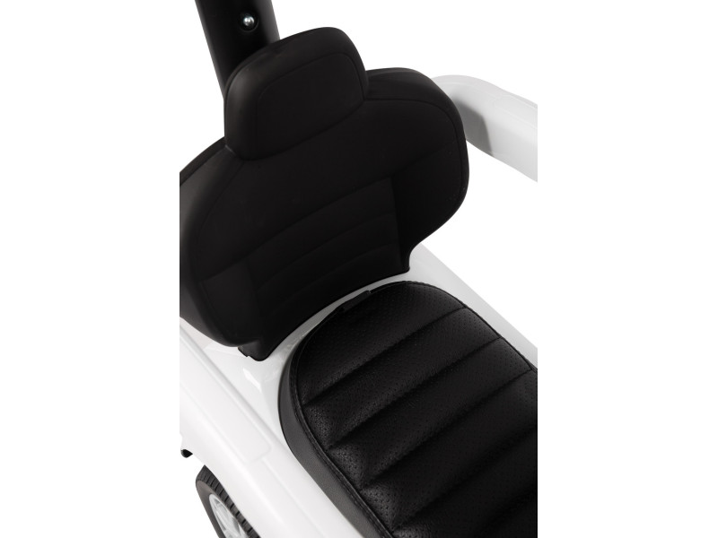 Машинка для катання Caretero (Toyz) LAND ROVER з батьківською ручкою White, Фото 9